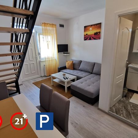 Ris Central Apartments Novi Sad Eksteriør bilde